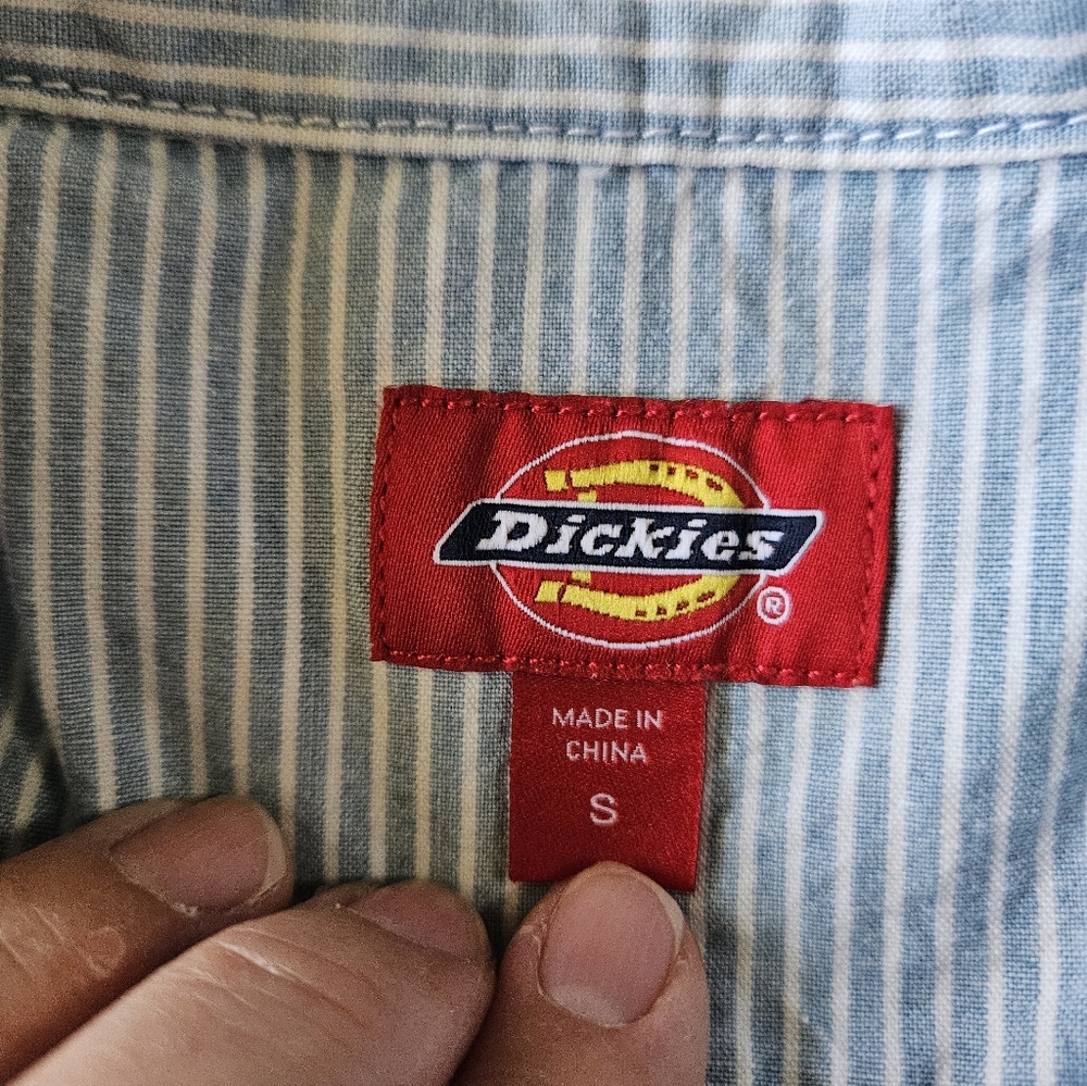 Dickies Women's Cropped Pinstripe Work Shirt - Size Small - Picture 8 of 9